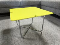 Freistil Rolf Benz Couchtisch 195 avocadogrün 49x49 Chrom
