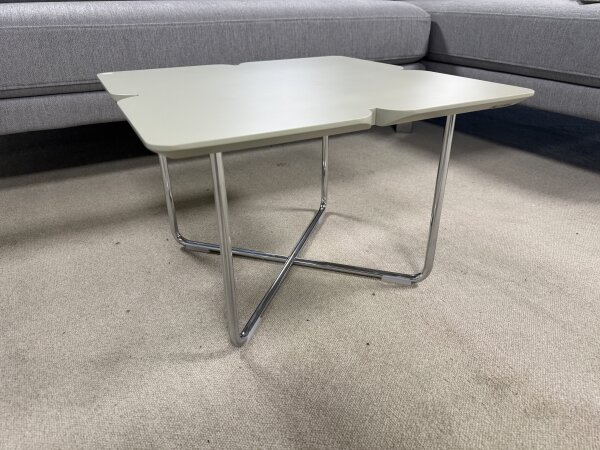 Freistil Rolf Benz Couchtisch 195 warmgrau Chrom 49x49