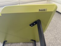 Freistil Rolf Benz Couchtisch 195 grauolive 49x49 Gestell schwarz