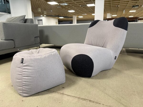 Freistil 171 Sessel 1071 signalgrau Appl. 7403 schwarzgrau