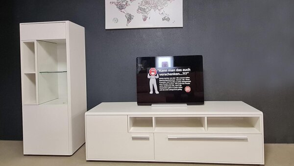 S Wohnwand Light Line 5 weiß MattlackMedienboard 101 und Vitrine 401