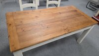 Esstisch Bodde T50 Kiefer massiv vintage usedweiß lackiert Honigfarben